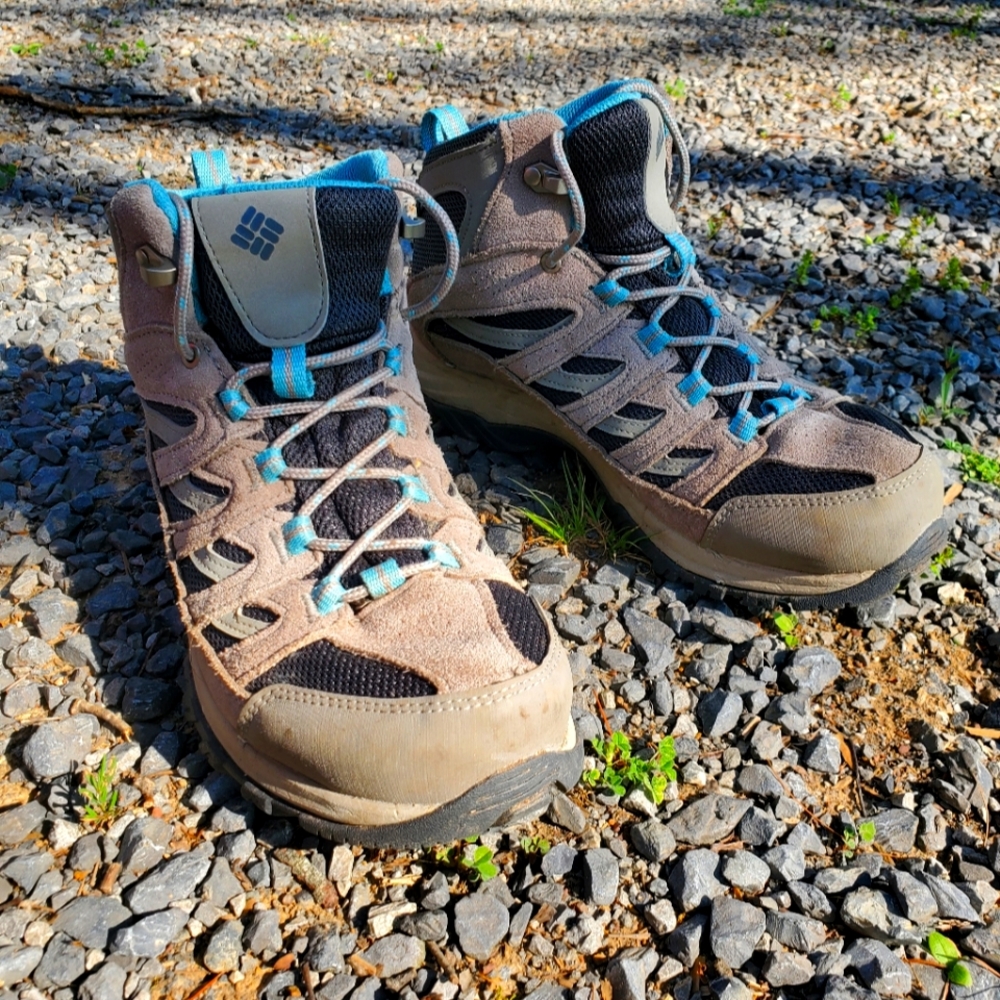 Columbia Hiking Boots - Women's size 9.5 - Like New